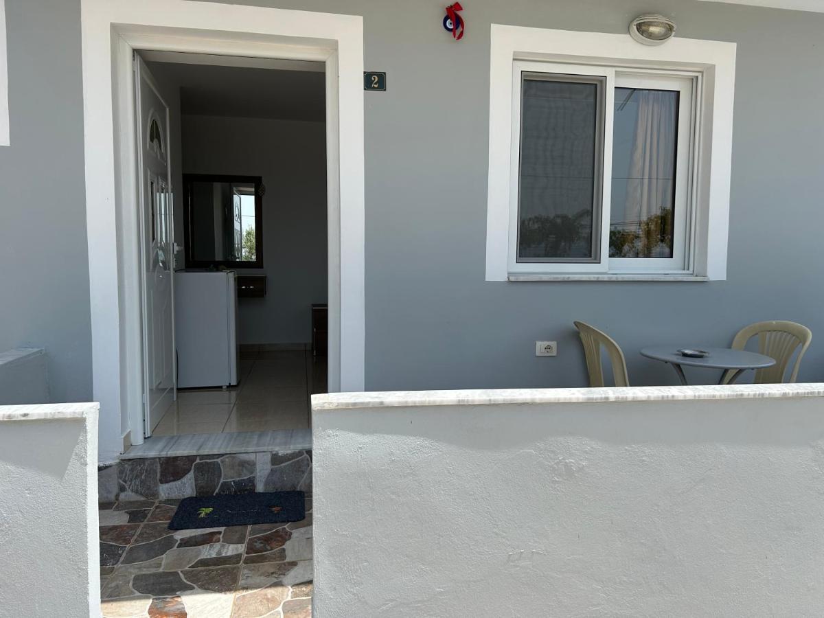 Eri Rooms ساراندا المظهر الخارجي الصورة