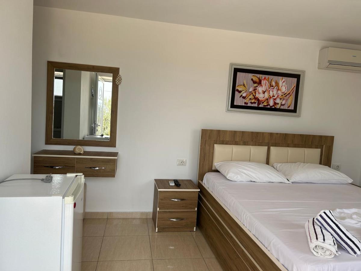 Eri Rooms ساراندا المظهر الخارجي الصورة