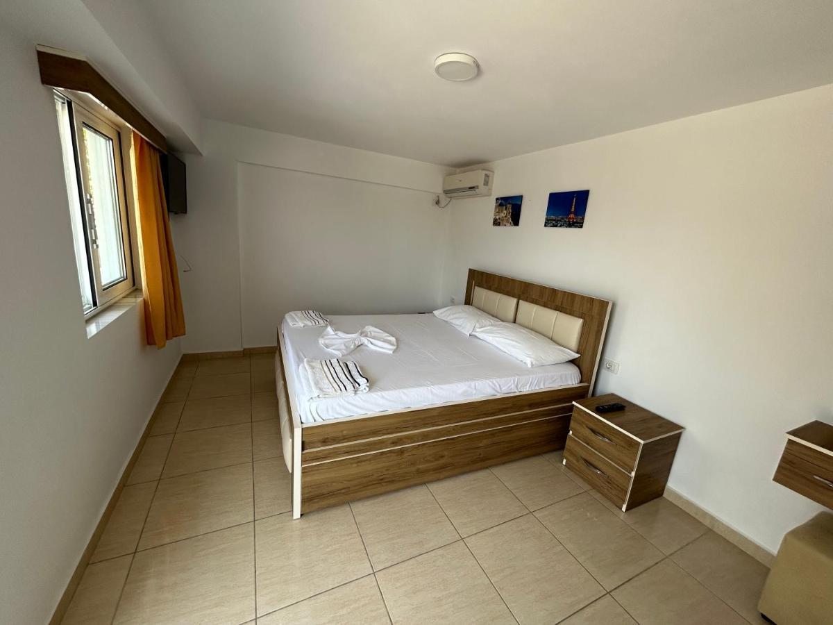 Eri Rooms ساراندا المظهر الخارجي الصورة