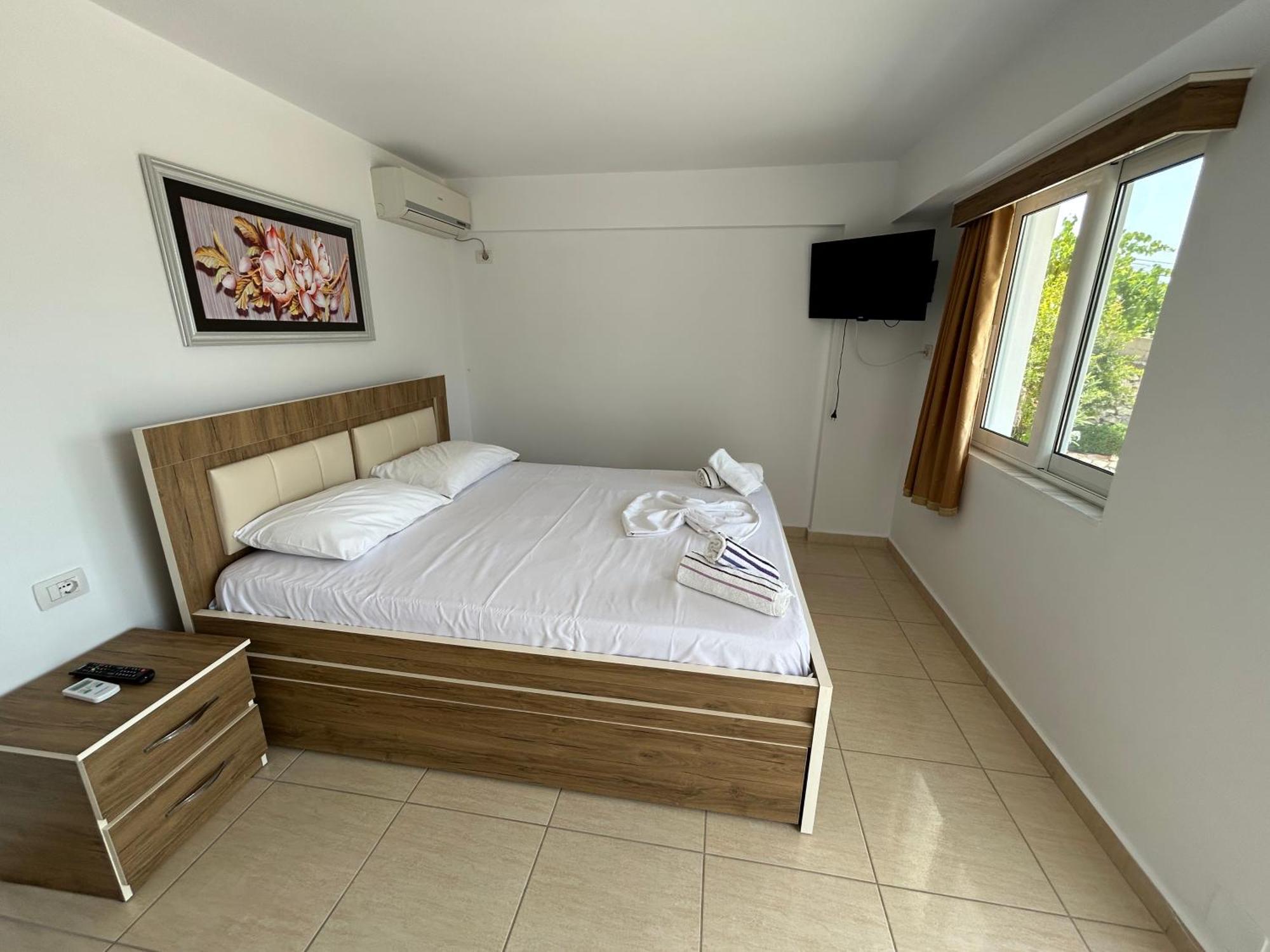 Eri Rooms ساراندا المظهر الخارجي الصورة