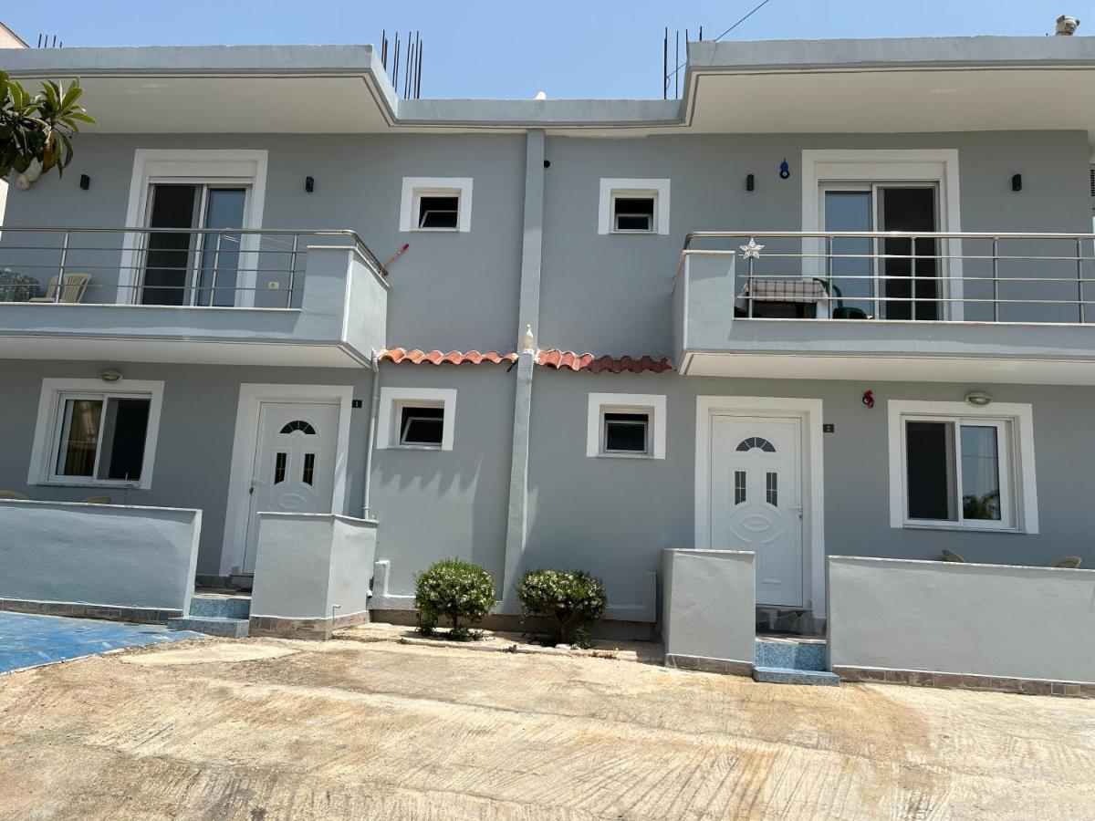 Eri Rooms ساراندا المظهر الخارجي الصورة